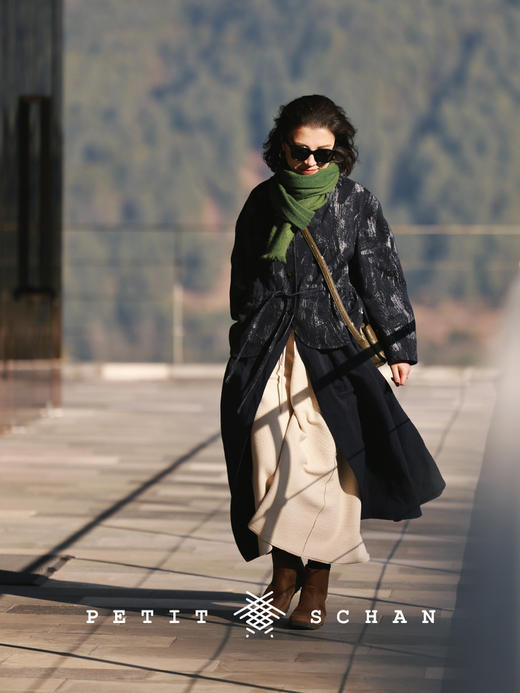 PETIT SCHAN小闪 CLO#430 brushwork 笔触 意大利进口棉麻色织提花可拆卸两穿风衣外套 商品图8