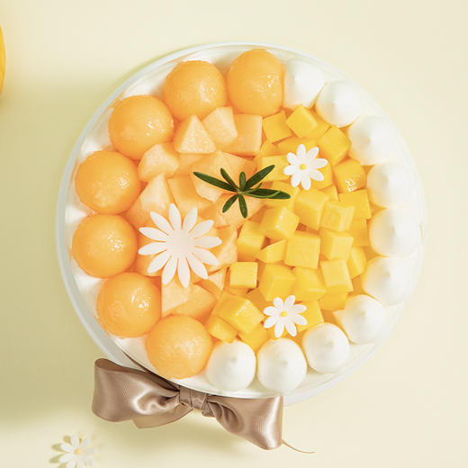 【伊利牧场冰淇淋蛋糕】香草芒果双拼 入口即化的口感加上奶油、香草的味道，在口中迸发的美妙让你久久回味~（1P149.9） 商品图1