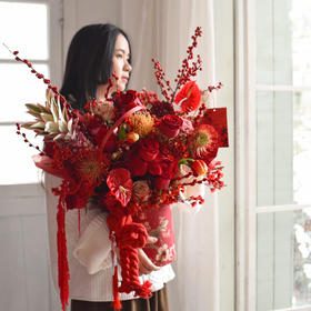 《福气满满》中号冬青粉菠萝大花蕙兰年宵花