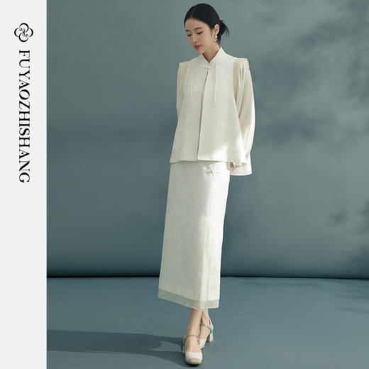 高级感时尚套装女复古国风盘扣马甲高腰半身裙两件套春 商品图3