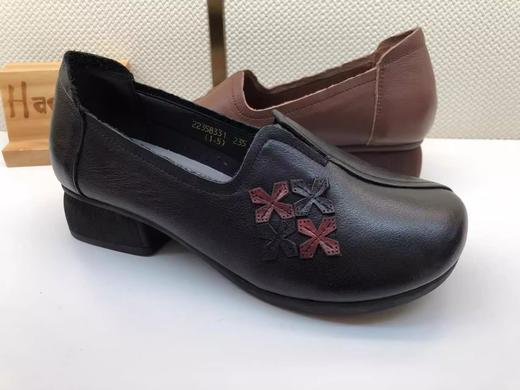 豪行秋季新品时尚休闲真皮软底简约女单鞋22358331 商品图1