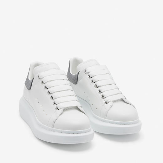 【一】ALEXANDER MCQUEEN 亚历山大.麦昆 女士灰色尾阔型休闲运动鞋 白色 718232 WIEE7 9154 商品图1