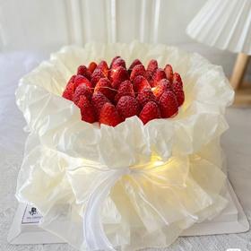 【草莓花束创意蛋糕】