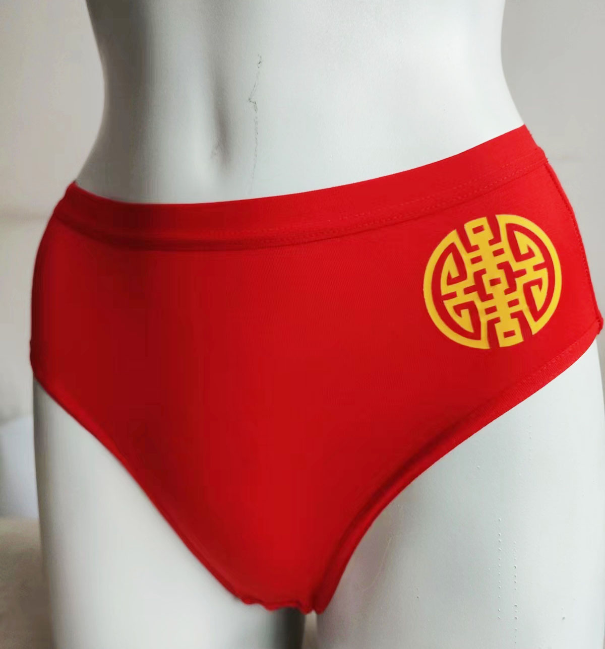 新春特别企划女式莫代尔红三角裤WD039