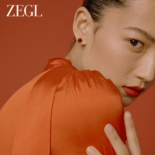 ZEGL红色天然朱砂耳钉耳环女气质新年秋冬2024年新款925银耳饰品 商品图6