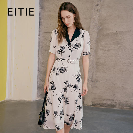 EITIE爱特爱春季新品复古印花高腰显瘦连衣裙7307026 商品图0