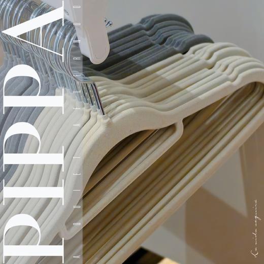 [屁侠推荐]GRAREY 天鹅绒防滑衣架 20支 优质天鹅绒不掉毛 防滑不鼓包不变形 不锈钢挂钩承重强 商品图0