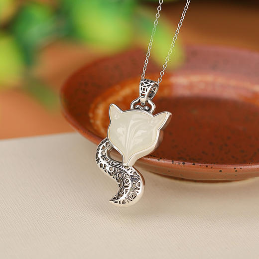 【灵狐】S925银和田玉镂空狐狸吊坠【CW-DZ06148】 商品图1