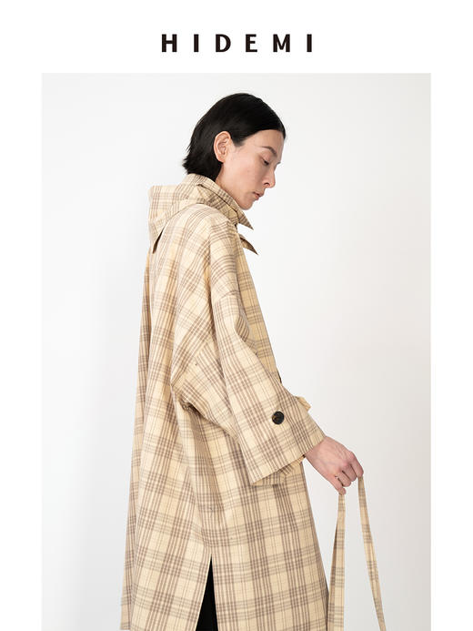 HIDEMI 卡其格纹廓形伞状长款风衣套装 商品图3