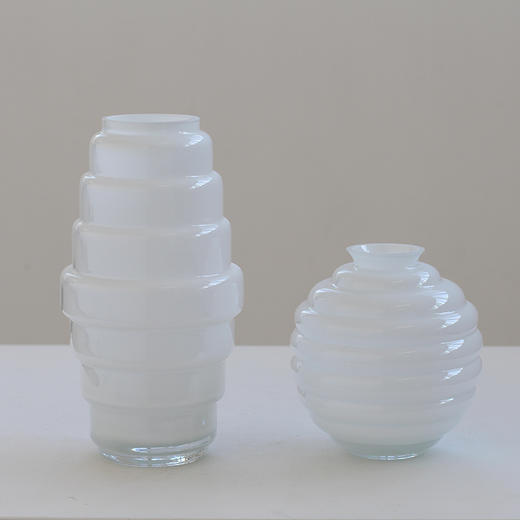 白色螺纹白瓷玻璃花瓶餐桌花插摆件工艺品 商品图3
