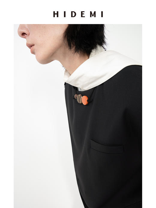 HIDEMI 黑色设计感廓形圆领不对称肩扣西装马甲 商品图5