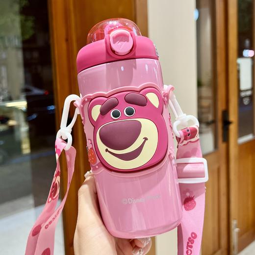 【温润常陪，持久保温！】草莓熊2023新款保温杯女生高颜值儿童水杯子，学生吸管水壶生日礼物，精致外观设计可爱草莓熊图案，使其成为女生们时尚的选择！ 商品图10