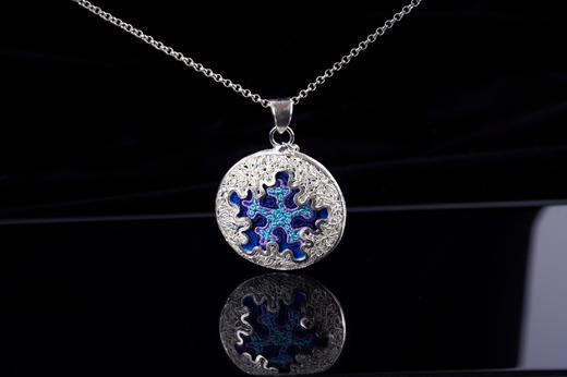 深山集市 飘雪花项链吊坠马尾绣60cm 商品图2