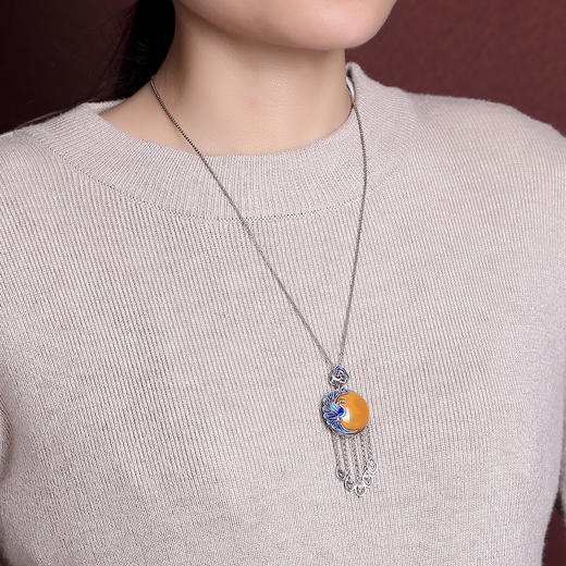 【孔雀倾影】S999银足银蜜蜡血珀景泰蓝孔雀流苏吊坠【CW-DZ06152】 商品图3