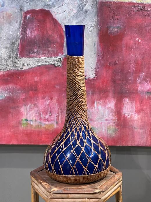 编竹护套蓝料长颈荸荠瓶，顺丰包邮 商品图0