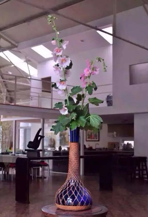 编竹护套蓝料长颈荸荠瓶，顺丰包邮 商品图6