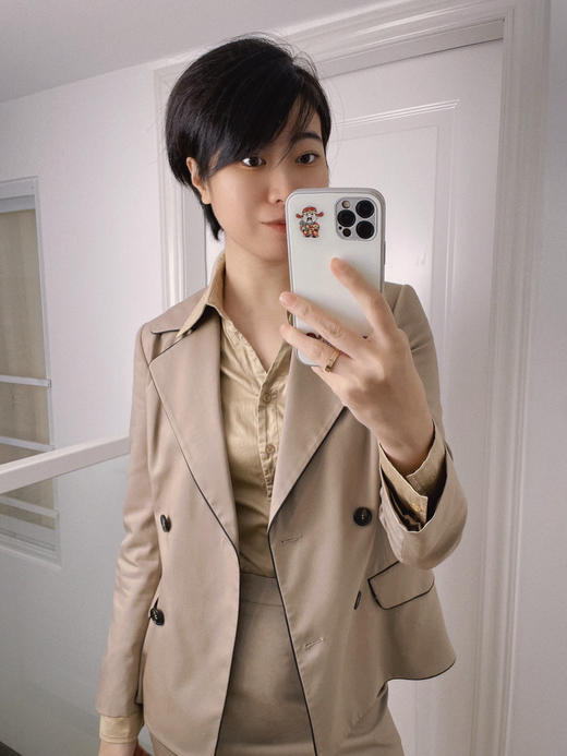 “凯瑟琳职场日记”J7401802C颈袖添香春秋新款时尚修身职业套装裙OL羊毛西装正装两件套裙J7401802C 商品图4