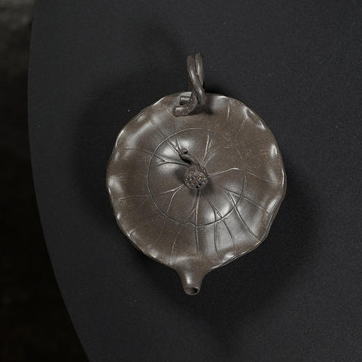 龙德堂陶艺 徐飞制 《荷映》本山青段 240cc 库存请咨询客服 商品图2