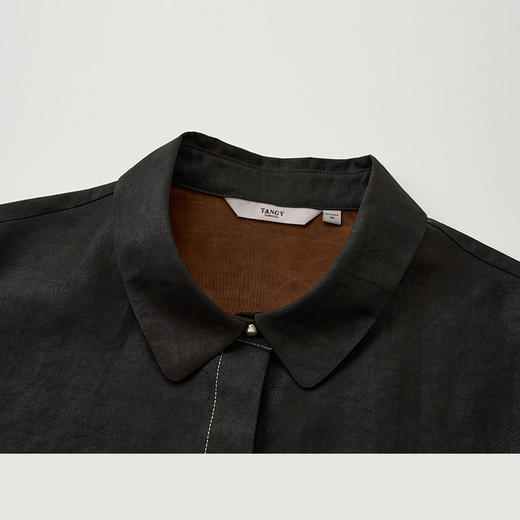 TANGY Collection天意精品2024春新品纯天然植物染宽松时尚落肩袖莨绸香云纱衬衫 L241015 商品图3