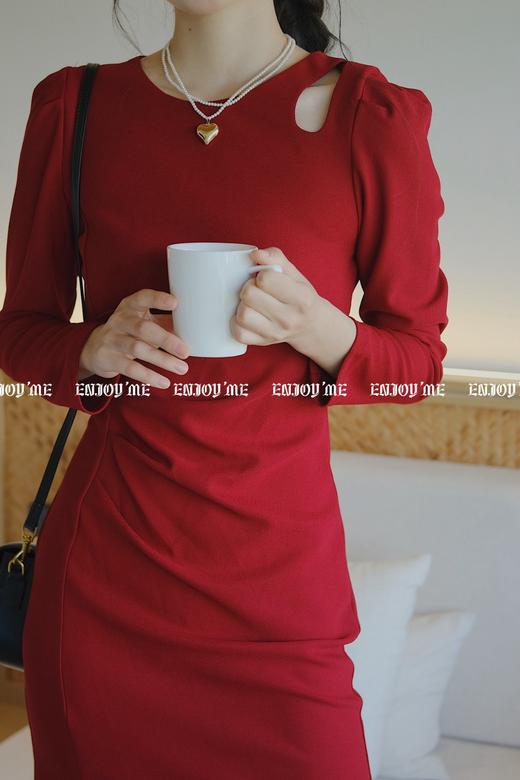 【门店同款】ENJOY秋季收腰侧开叉露肩连衣裙 154351903 商品图4