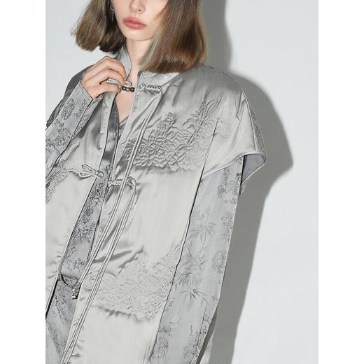 COCOBELLA新中式重工刺绣轻型棉服马夹女国风缎面马甲外套WS0005 商品图3