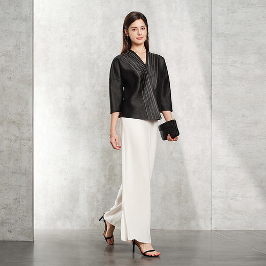 TANGY Collection天意精品2024春新品中国风气优雅大气莨绸香云纱上衣衬衫 L241000 商品图1