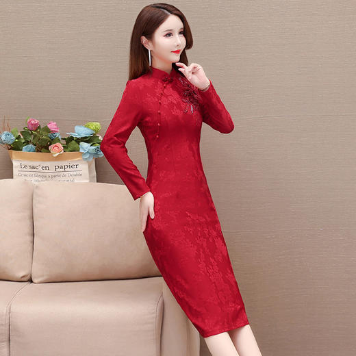 通勤优雅，春款中长款红色改良式旗袍裙立领长袖气质修身连衣裙QYM-XQD-X92100-L 商品图2