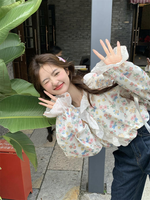 春秋季【花边拼接 木耳边碎花 长袖衬衫女】宽松立体 可爱小熊 甜美减龄花边上衣 商品图2