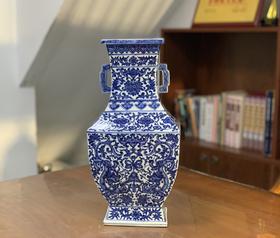 【双龙迎福】缠枝四方双耳瓶