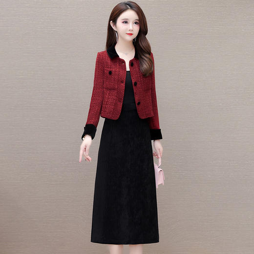 QYM 1C2376-L洋气小香风外套简约时尚半身裙两件套 商品图0