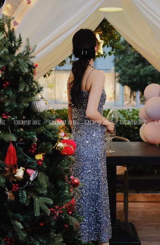 【门店同款】ENJOY冬季氛围感亮片吊带长裙 155417610 商品图3