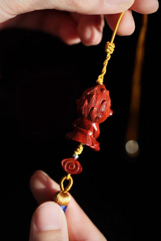 小叶紫檀【悟空】挂链吊坠 商品图3