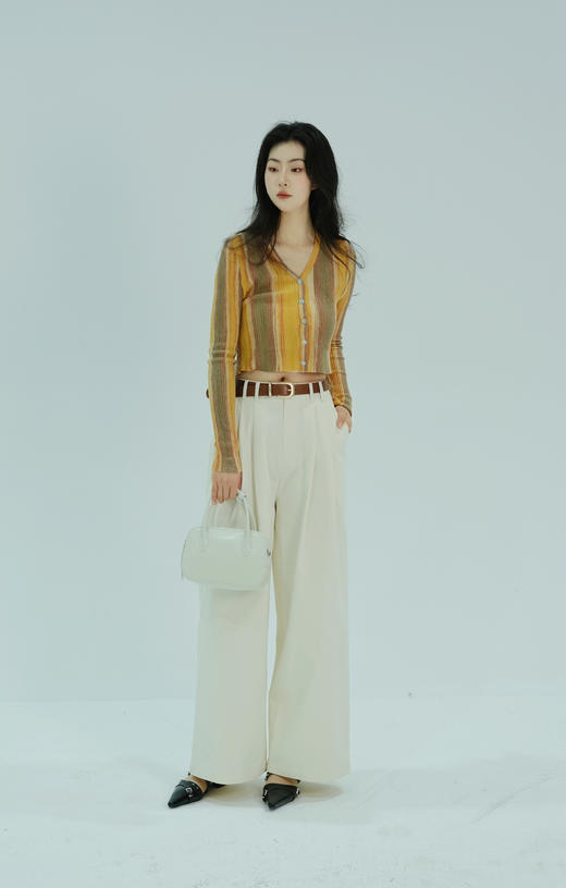 【门店同款】ENJOY春季撞色彩条针织短上衣 155944903 商品图0