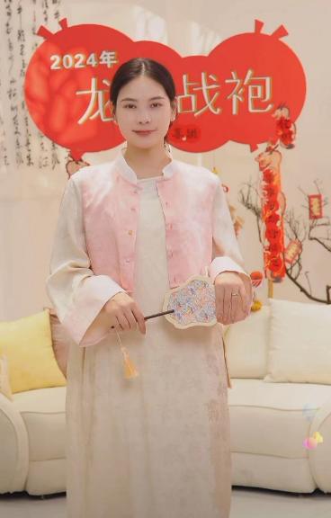 【春思系列】荷叶边马甲（24704148-十样锦） 商品图0