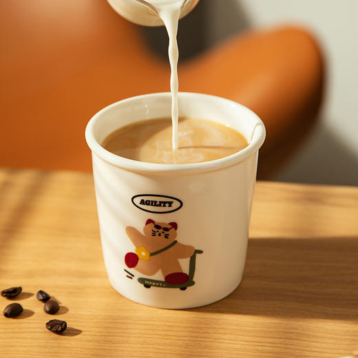 摩登主妇原创陶瓷咖啡杯高颜值马克杯家用水杯可爱手握杯早餐杯子 商品图1