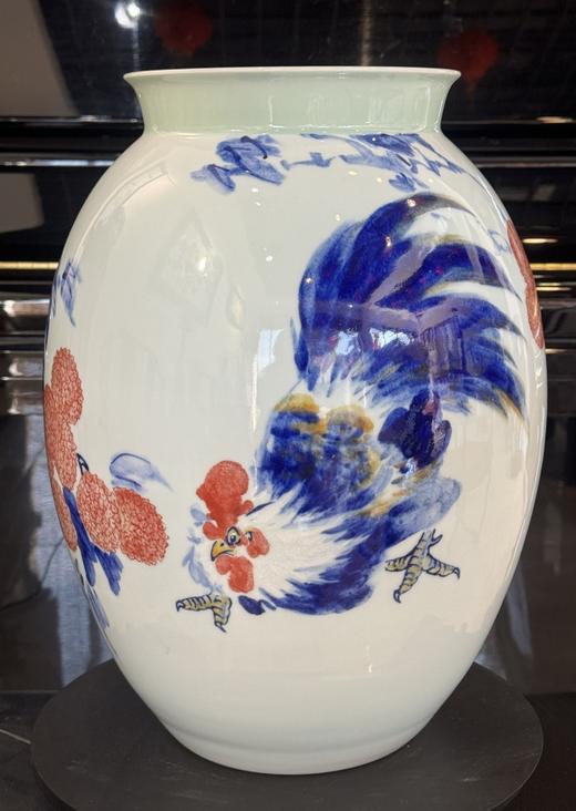 青花釉下彩吉利图赏瓶 商品图0