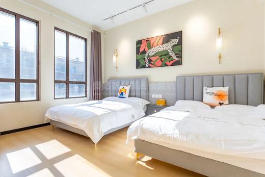 廊坊慢姑娘幸运草别墅轰趴
 商品图12