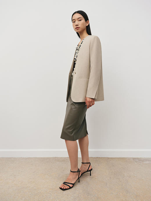 NEW | 极简中腰包臀皮半裙FB5044242 商品图7