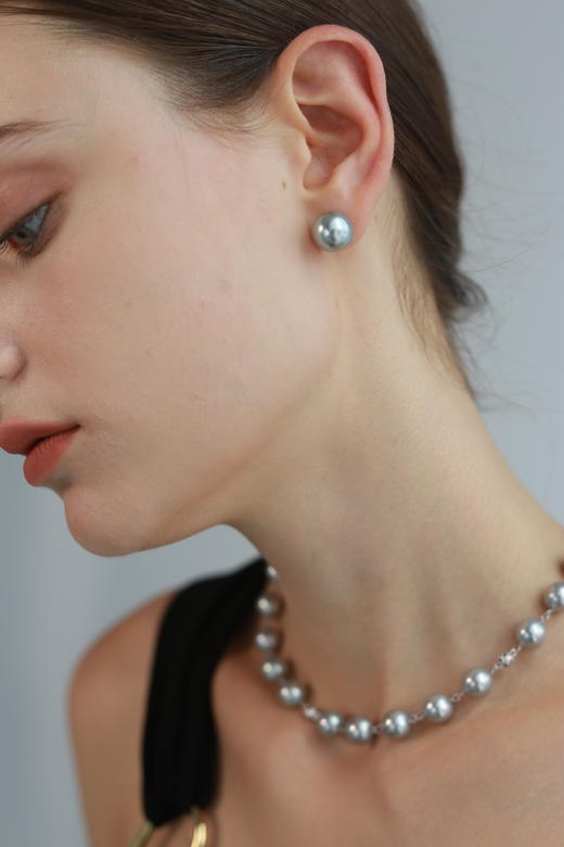 【段奥娟同款】Retro Chic 意大利复古创意饰品 花豹耳钉/项链（真多麻灰） 商品图4