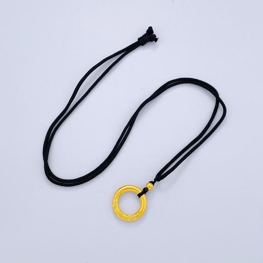 【限时克减150元】足金999.9 #热卖 #悟空 古法空心如意悟空金箍棒挂绳平安扣吊坠（含珠子，面宽约21.2mm）(AIGFDZ00012-4)预售产品下单后不退款不退货不换货不补差价 商品图2