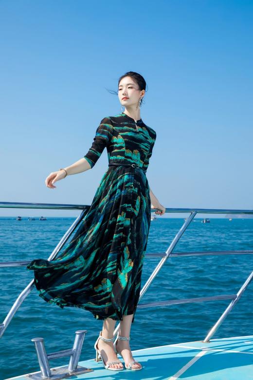 石绿色半袖连衣裙《千里江山图》系列HJ1S48 商品图7