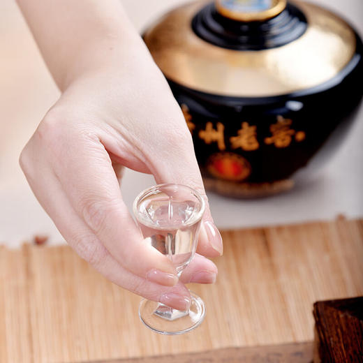 【自营】茅台贵州老窖老坛酒酱香型白酒53度500mL*6瓶整箱装茅台12.16-1.4下单赠送喜福盛世小酒52度100ml*5瓶 商品图7