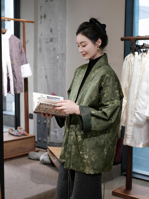 盛唐牡丹 |重缎真丝宋锦对襟双面穿皮衣 商品图1