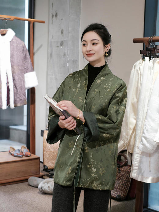 盛唐牡丹 |重缎真丝宋锦对襟双面穿皮衣 商品图11