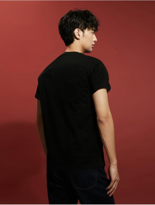 CK 短袖T恤  J400358-BEH . 商品图4