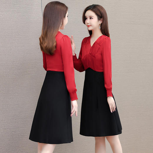 春季新款，长袖假两件中长款高腰A字裙时尚拼结连衣裙QYM-XY-23DB73-Y 商品图2