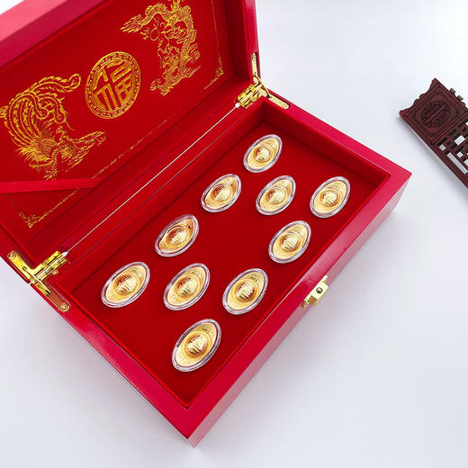 【限时克减150元】足金999 #婚庆 黄金万两金元宝十枚装摆件礼盒婚庆礼盒陪嫁嫁妆订婚聘礼摆件礼盒(ATBJ00029)（预售产品下单后不退款不退货不换货不补差价） 商品图2