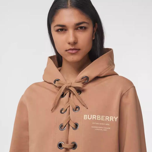 BURBERRY 巴宝莉 女士棉质字母徽标印花连帽卫衣 咖色 8038690 A1420 商品图2