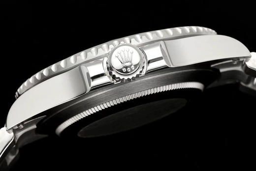 clean厂/C厂 劳力士126610submariner水鬼
1:搭载一比一超级3235一体机芯   无卡度机芯装饰 机芯及其稳定
2:整表904L精钢 /搭配ar厂钢带 商品图6