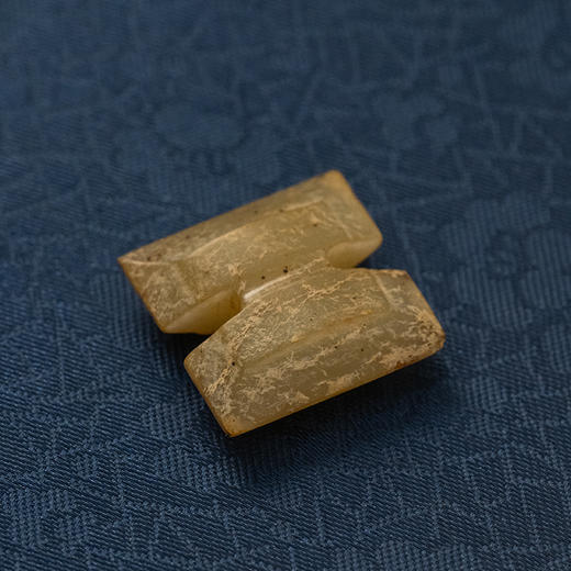 明 玉雕工字佩 商品图3